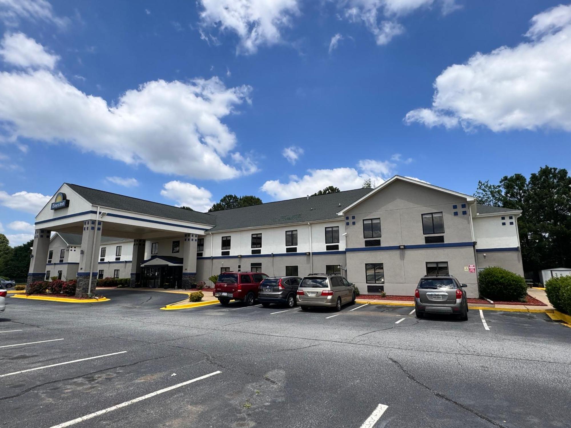 Days Inn By Wyndham Mauldin/Greenville Extérieur photo