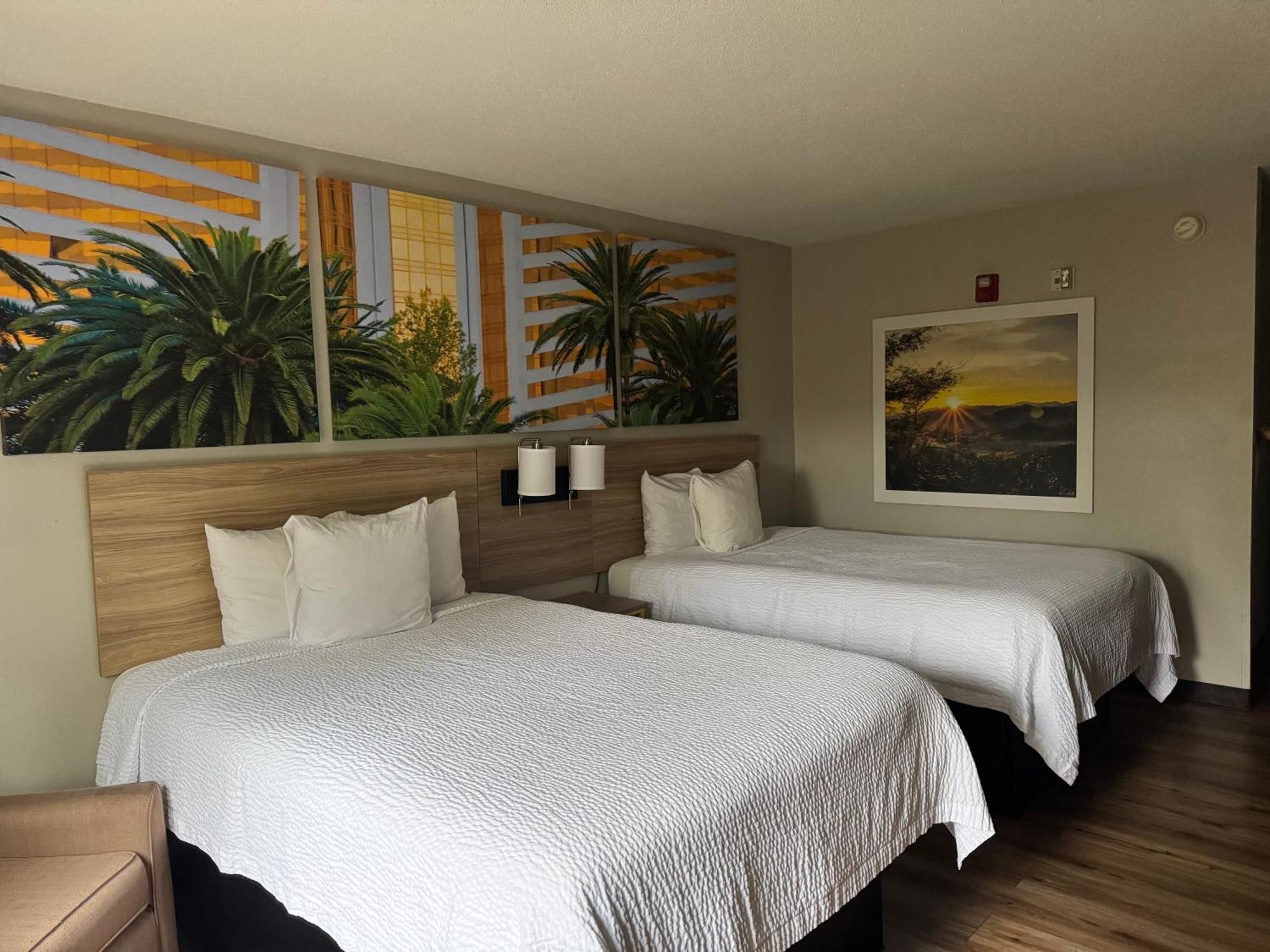 Days Inn By Wyndham Mauldin/Greenville Extérieur photo