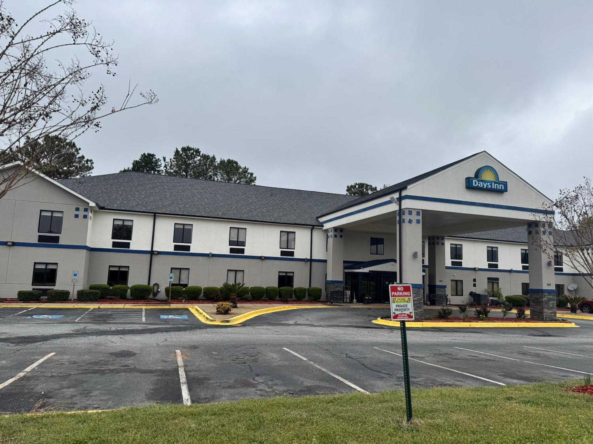 Days Inn By Wyndham Mauldin/Greenville Extérieur photo
