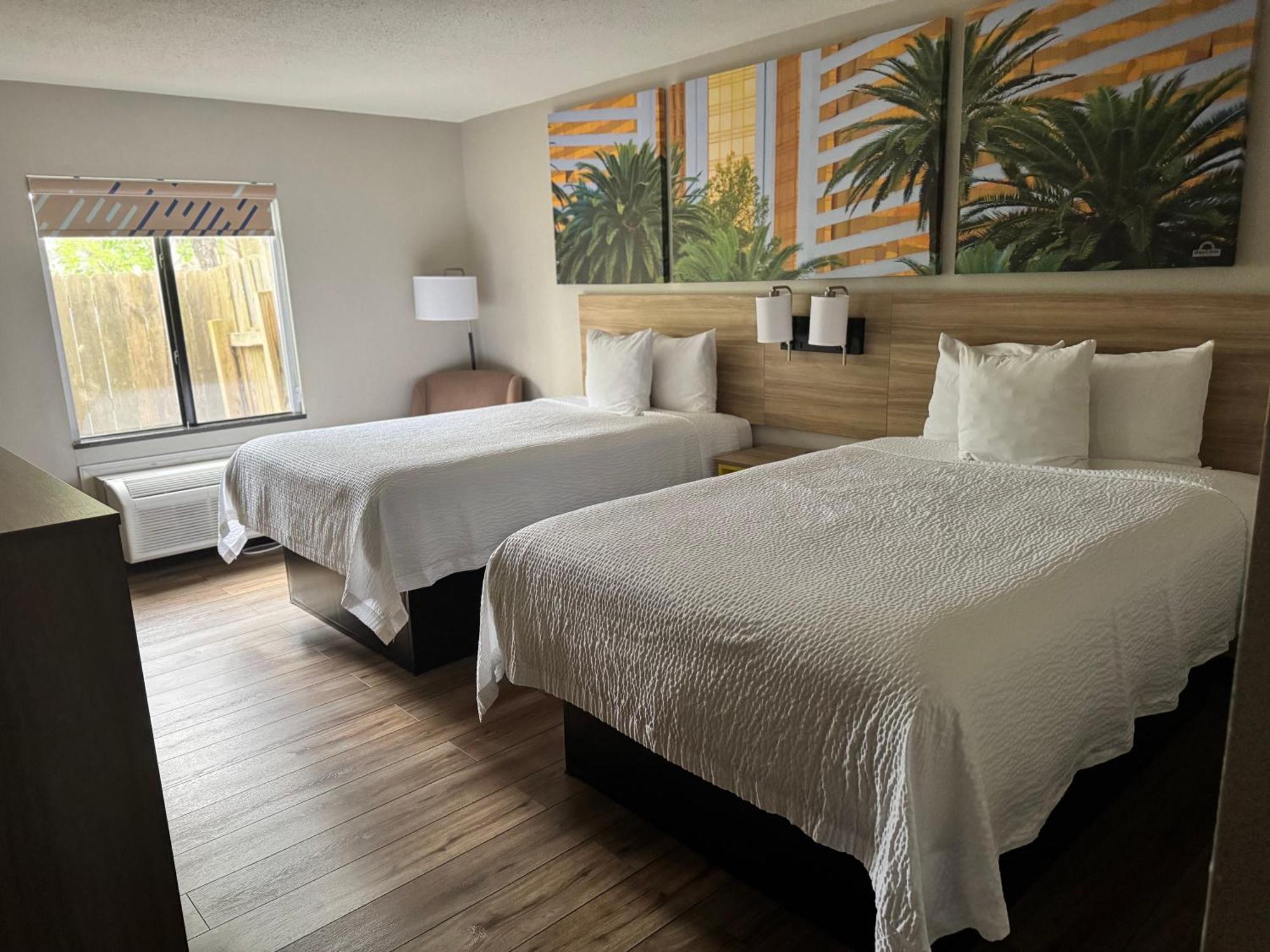 Days Inn By Wyndham Mauldin/Greenville Extérieur photo
