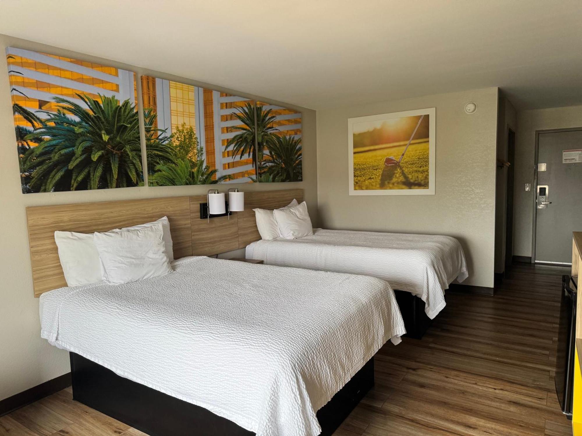 Days Inn By Wyndham Mauldin/Greenville Extérieur photo