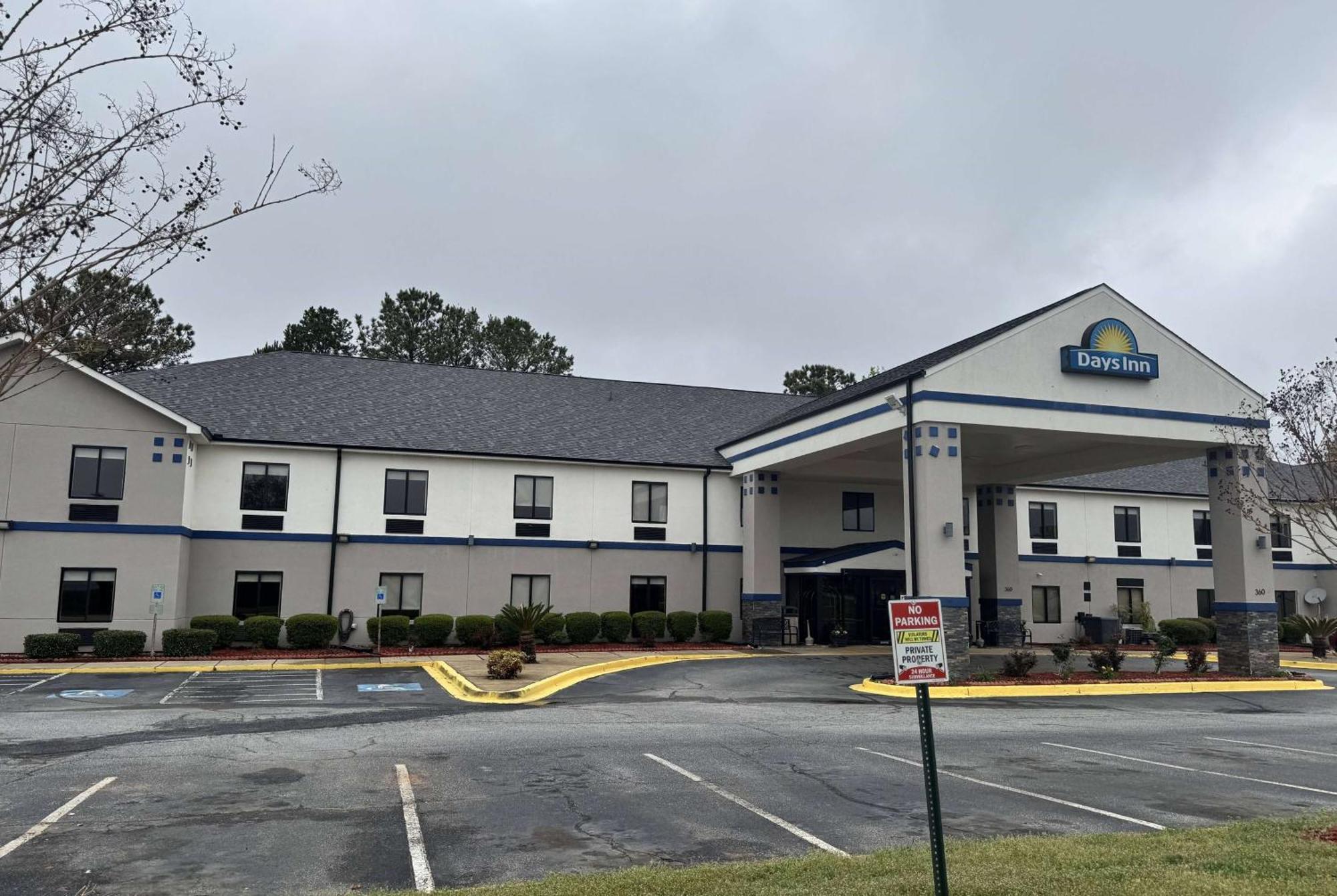 Days Inn By Wyndham Mauldin/Greenville Extérieur photo