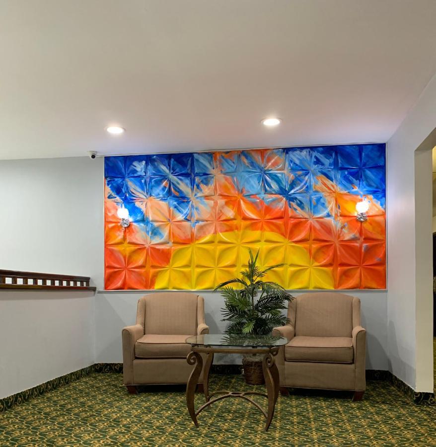Days Inn By Wyndham Mauldin/Greenville Extérieur photo